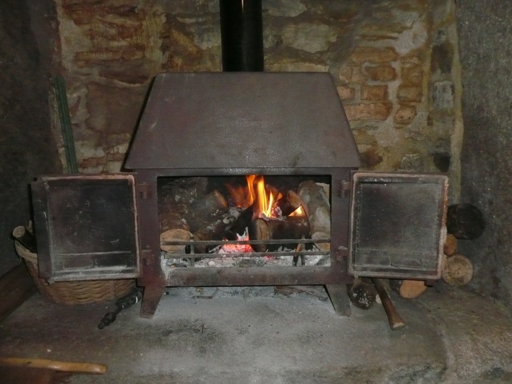 Woodburning stove www.thinkingcowgirl.wordpress.com